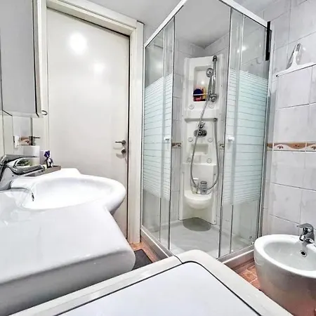 3 Pieces Dans Le Centre De Lejlighed Menton