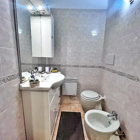 3 Pieces Dans Le Centre De Apartment